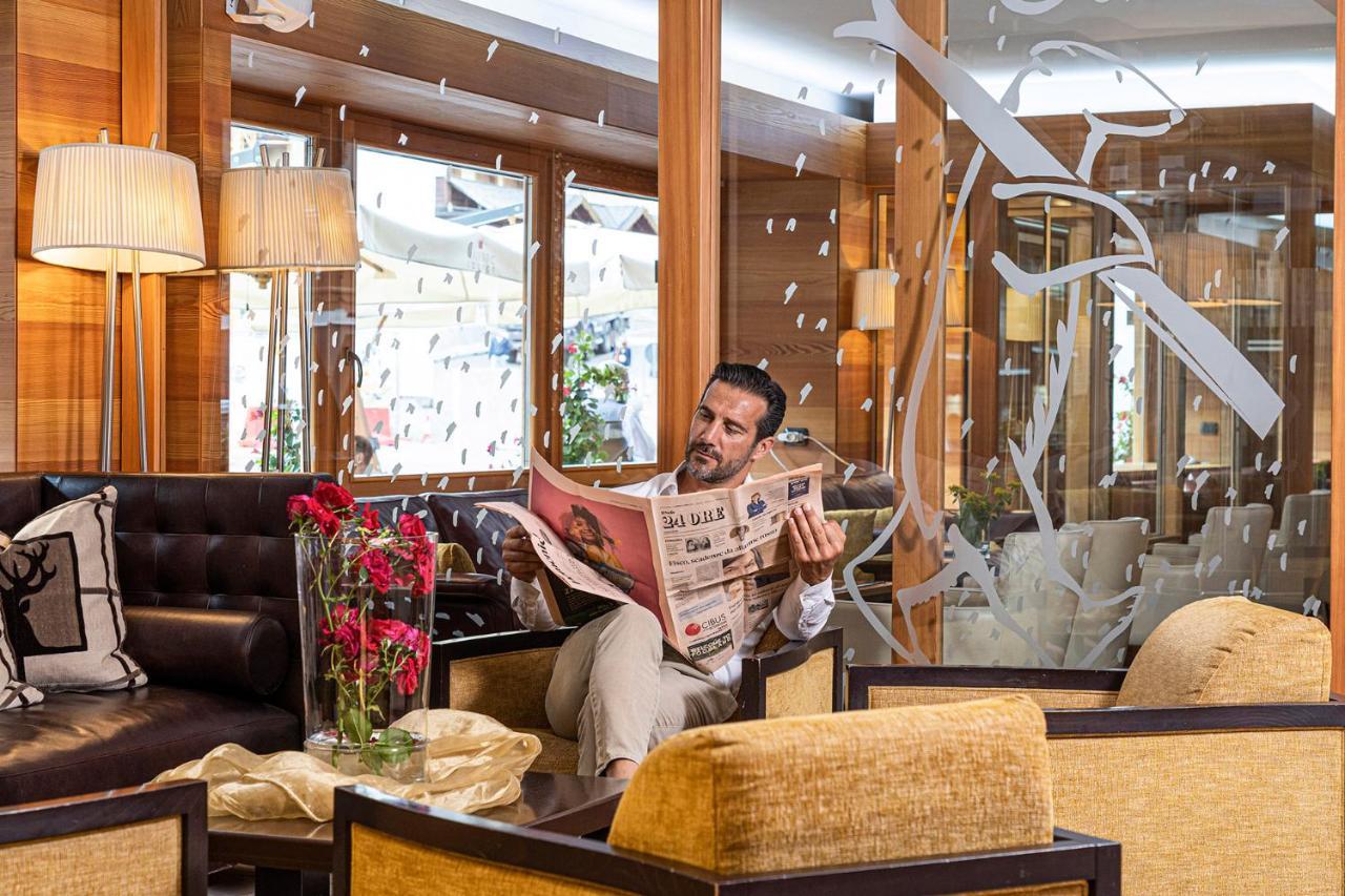 Majestic Hotel Мадона ди Кампильо Екстериор снимка